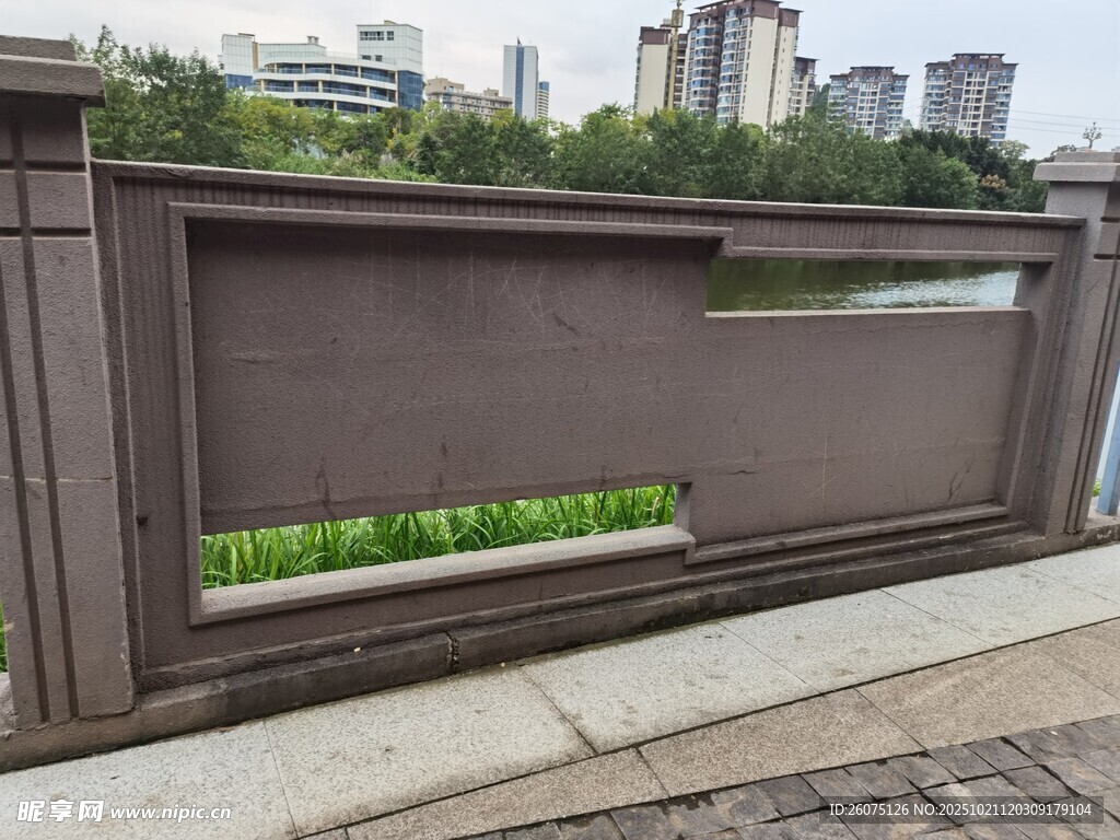 现代风格金属景观护栏