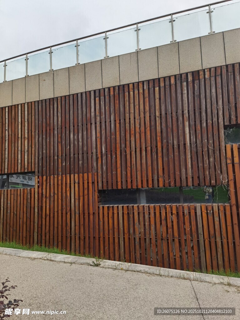 木质外墙建筑外观展示