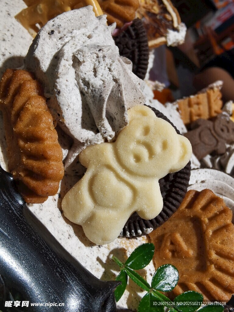 精美多样的特色糕点展示