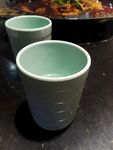 浅绿色陶瓷杯
