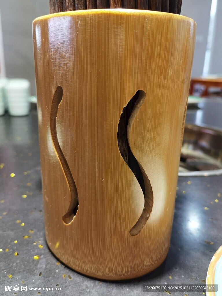 竹制镂空筷筒