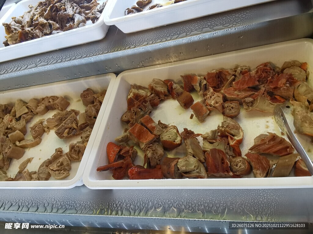 多样自助美食展示