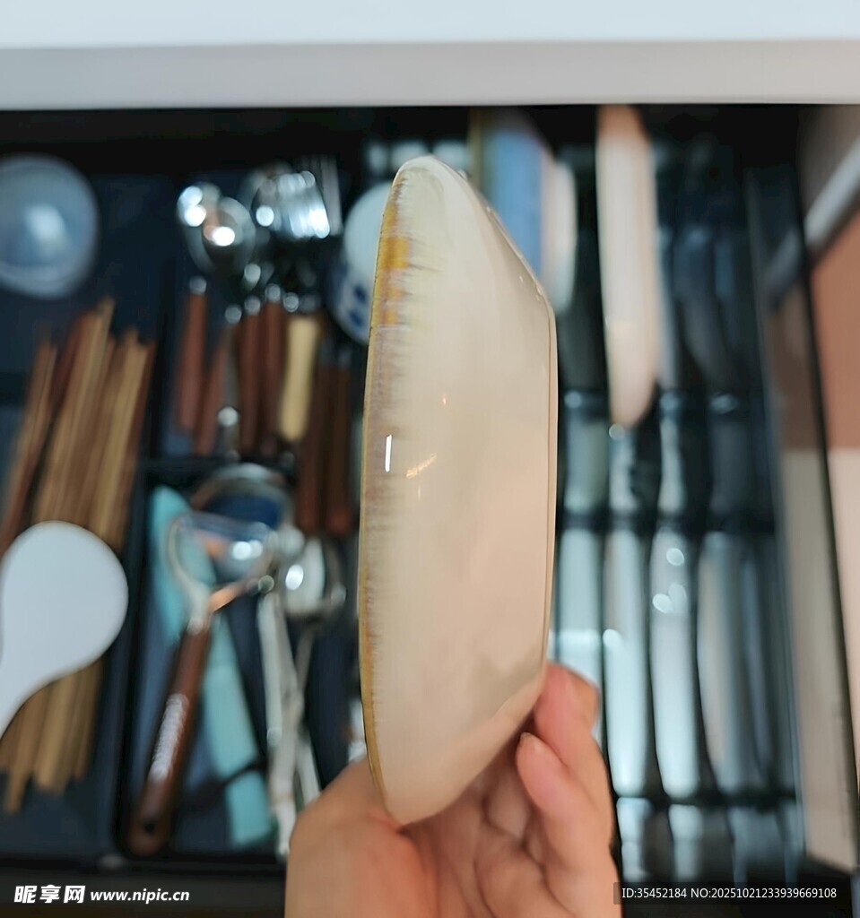 餐具