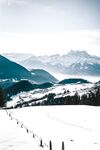 冬日雪山美景