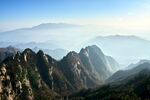 壮丽群山景观