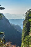 壮丽山景 奇峰峻岭入眼帘