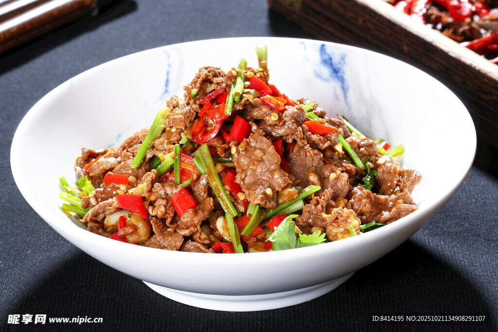 小炒黄牛肉