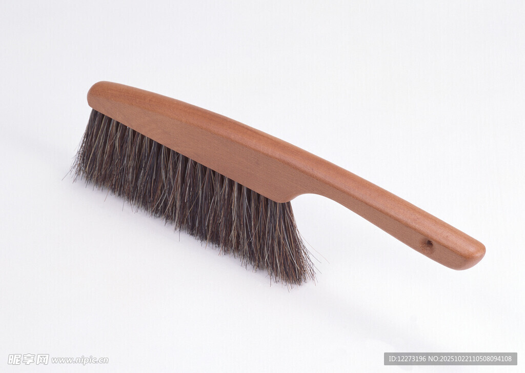 木质长柄毛刷