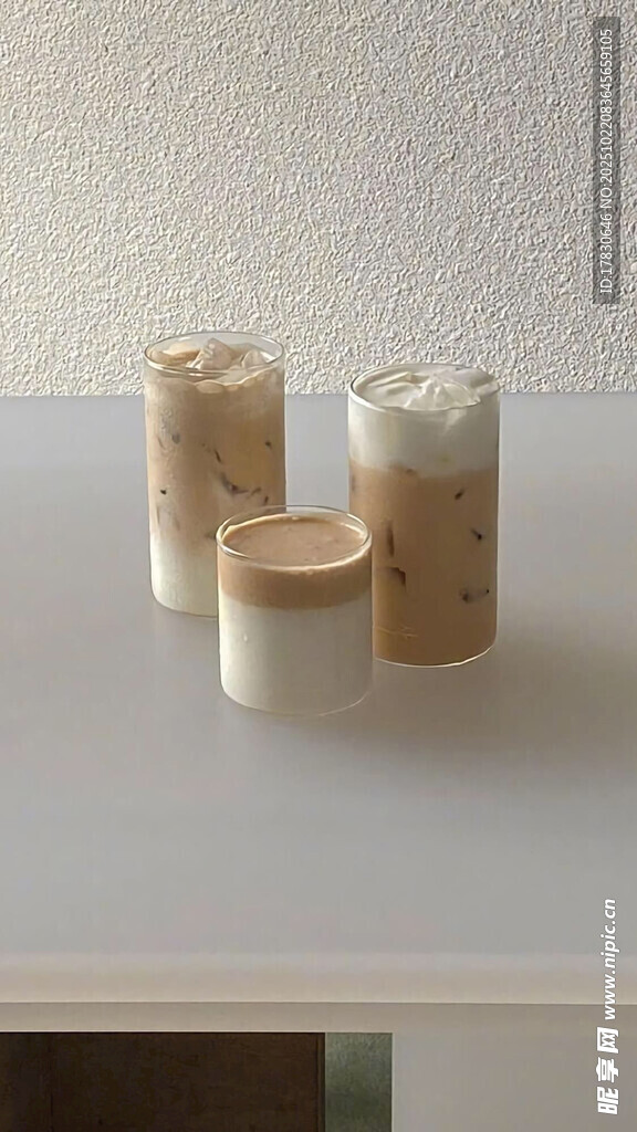 简约风渐变蜡烛摆件