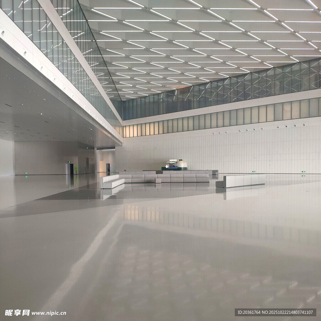 现代空旷室内空间场景