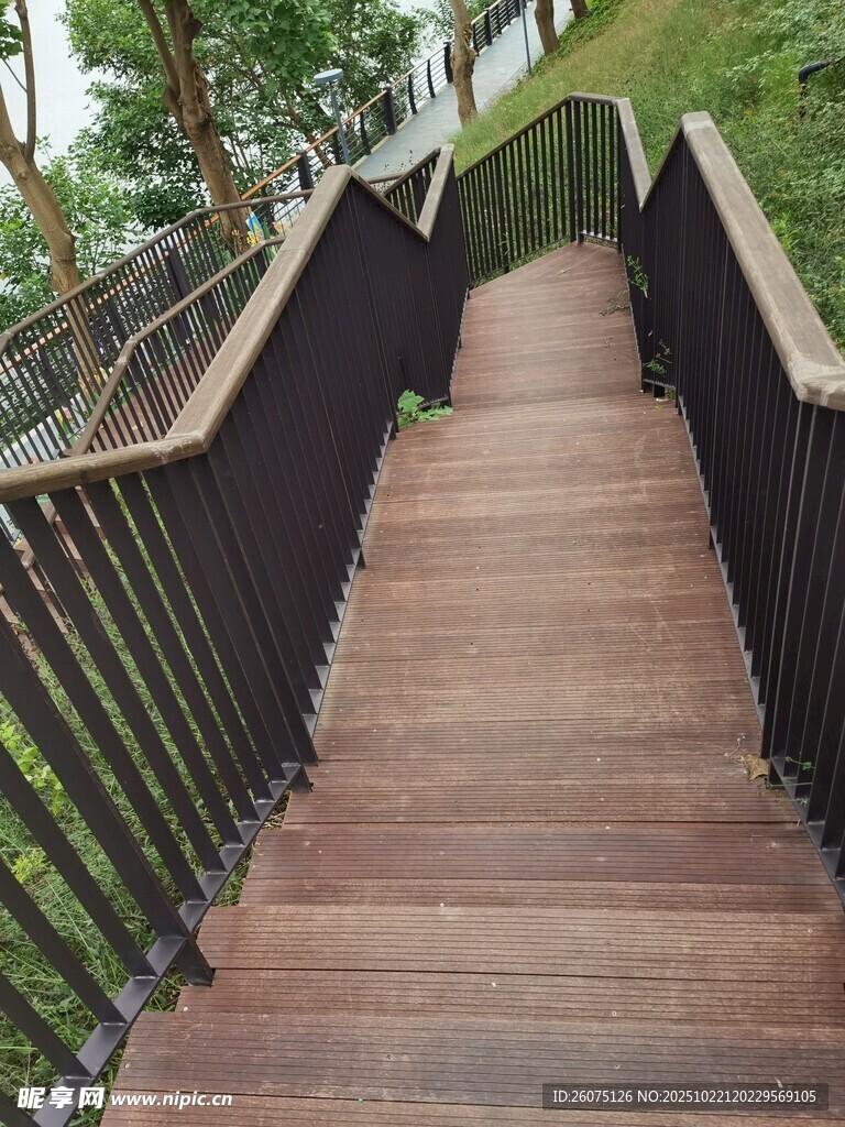 木质户外阶梯景观