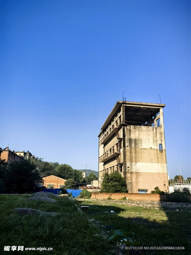 未完工的多层建筑