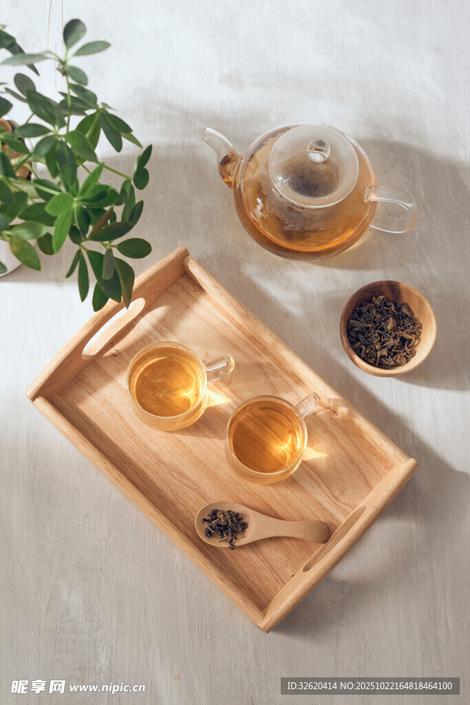 泡茶 茶水