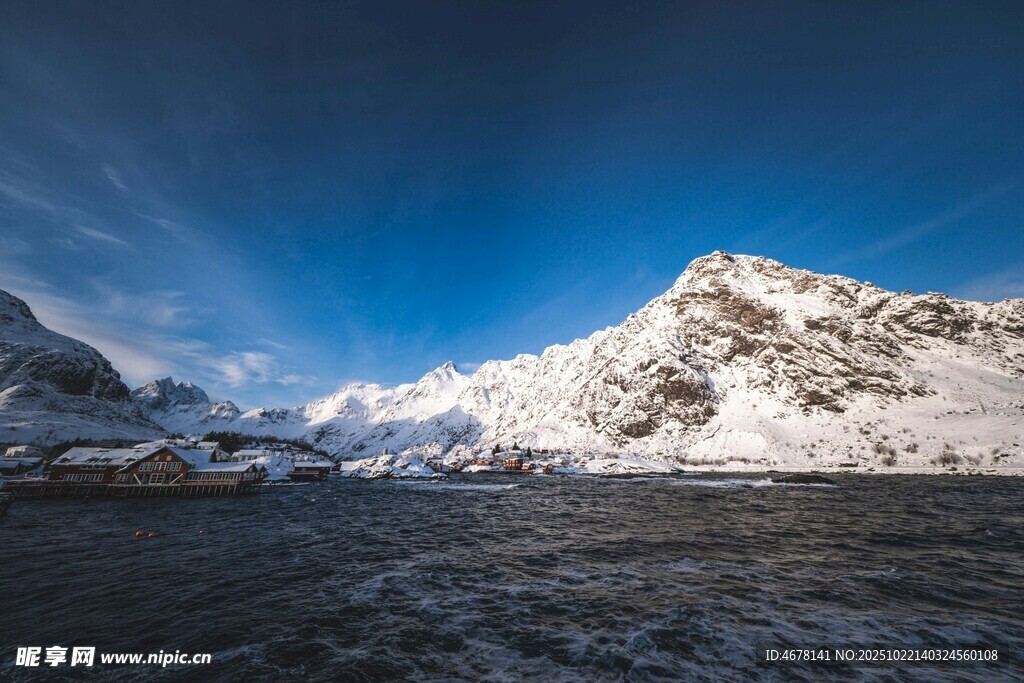 雪山壮丽风光