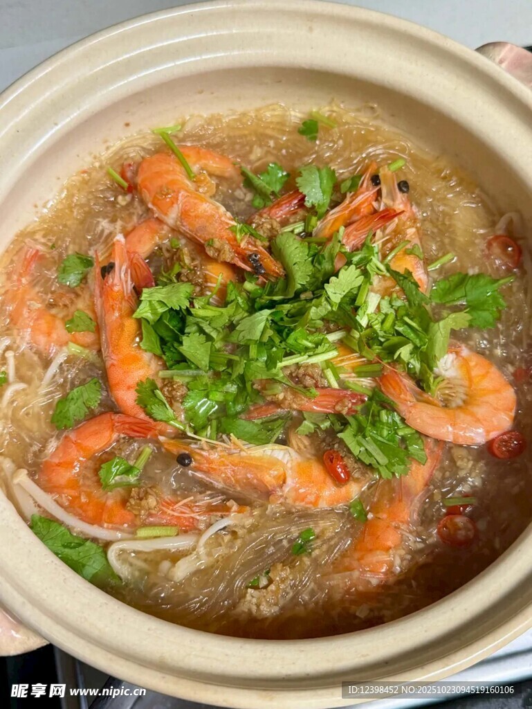 鲜虾粉丝煲