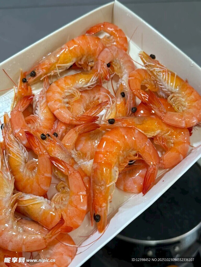 盒装美味鲜虾