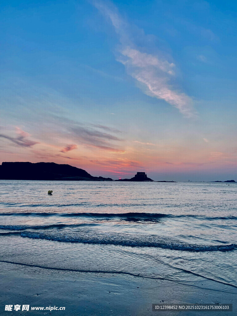 海边绝美日落海景画面