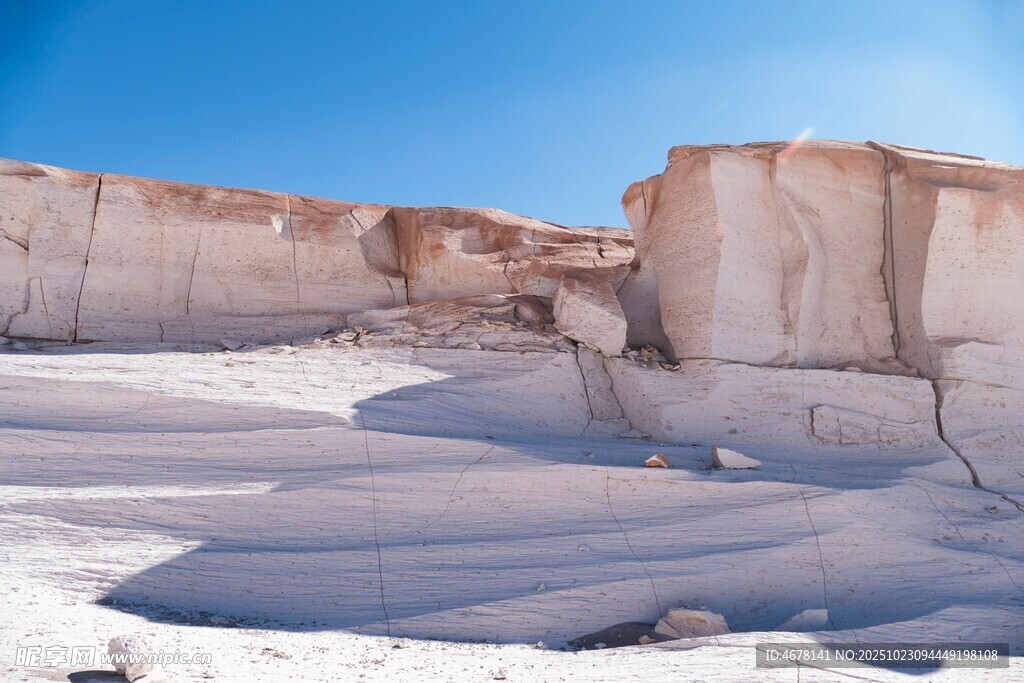 白色地貌景观壮丽奇景