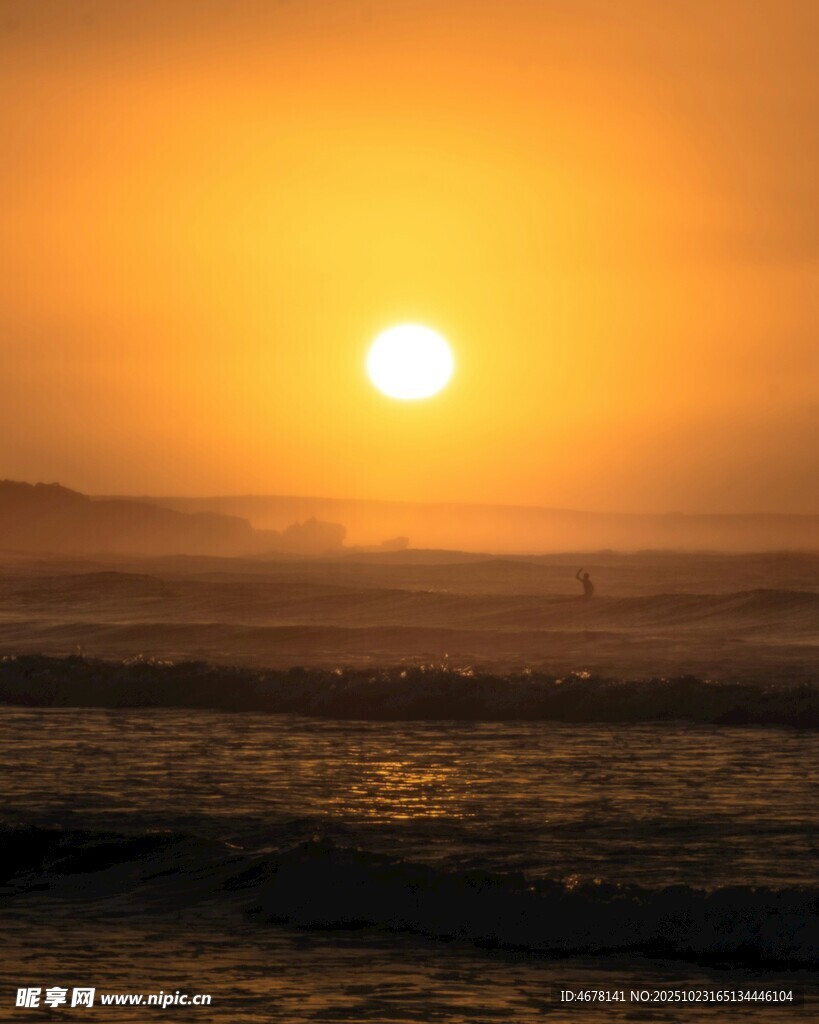 海边壮丽日出景观