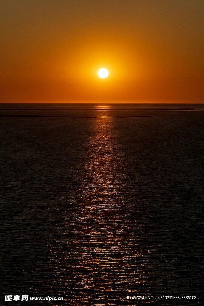 海上日落美景