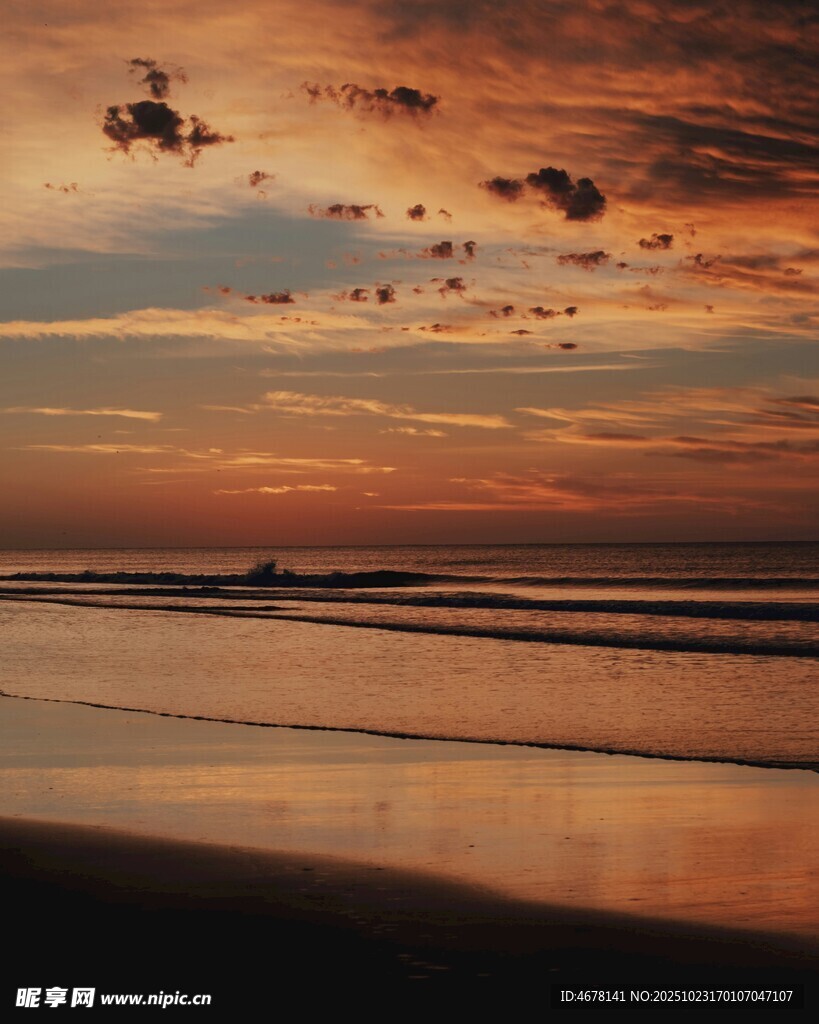 海边绝美日落天空景象