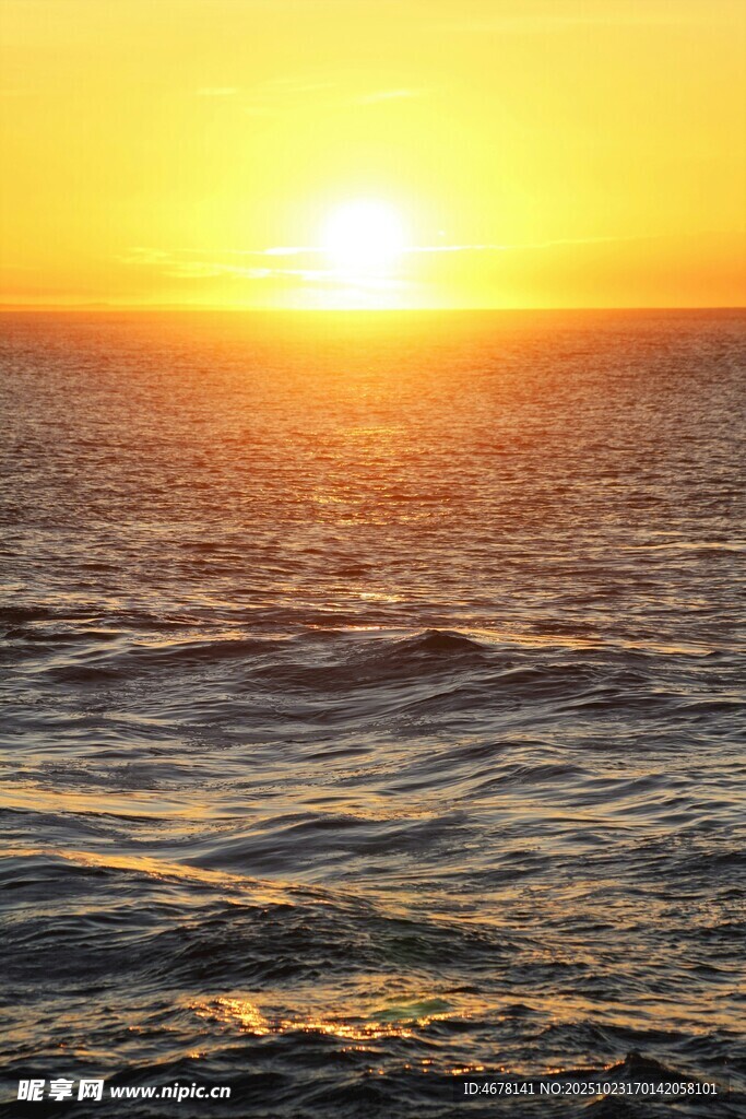 海上日出美景