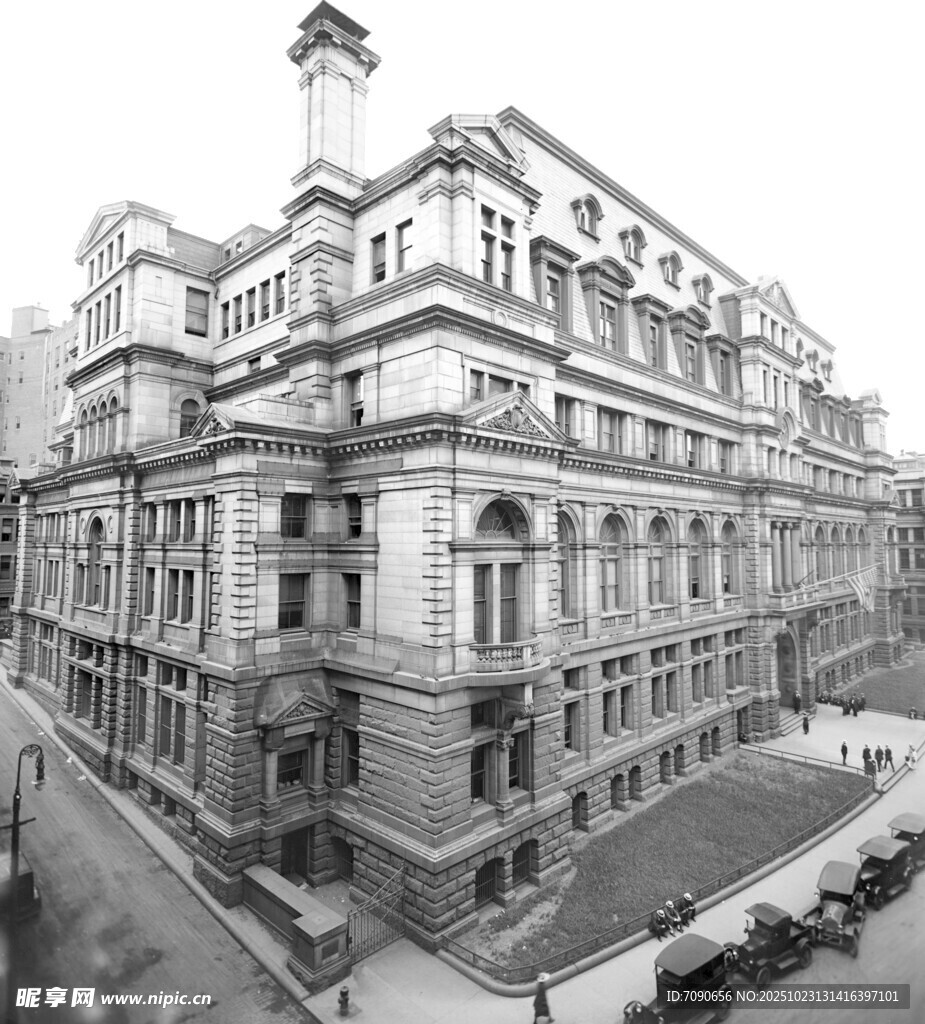 复古风格的宏伟欧式建筑