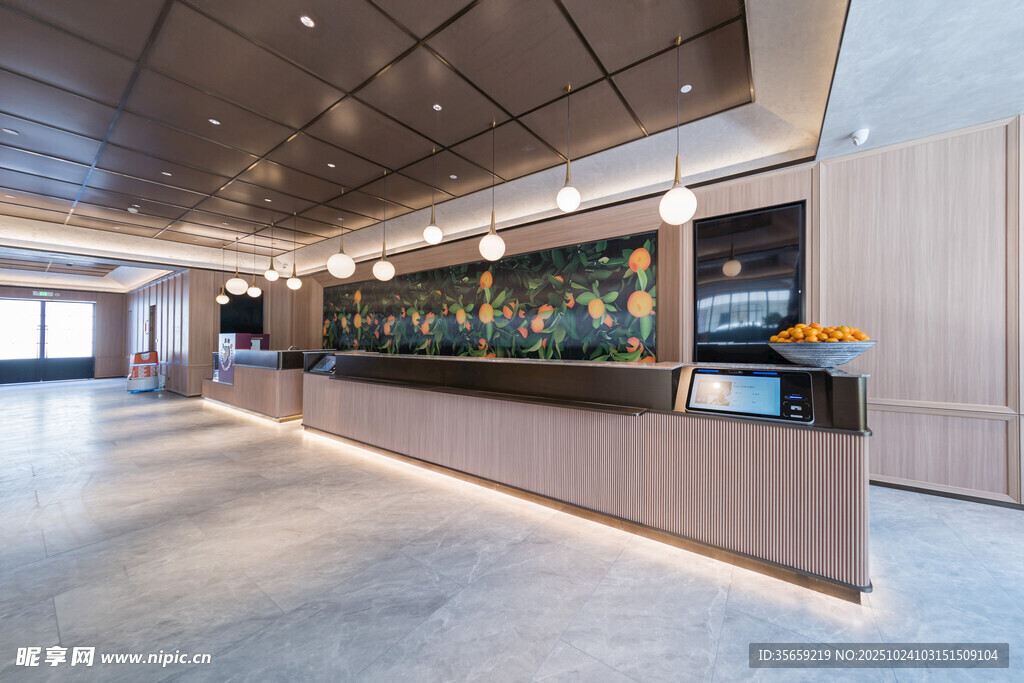 现代风格办公大厅接待台