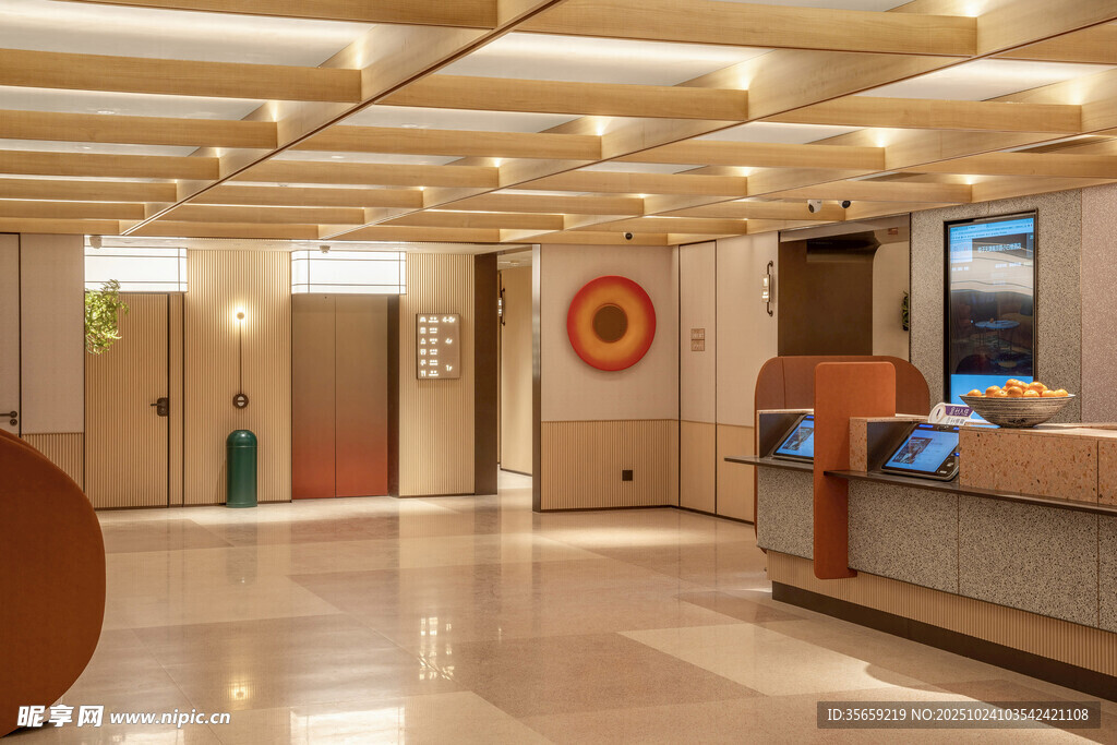 现代风格酒店大堂空间