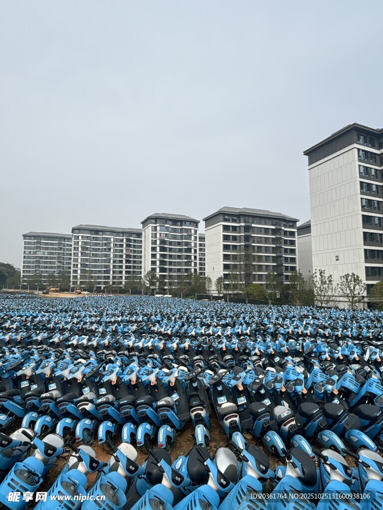 共享单车坟场 