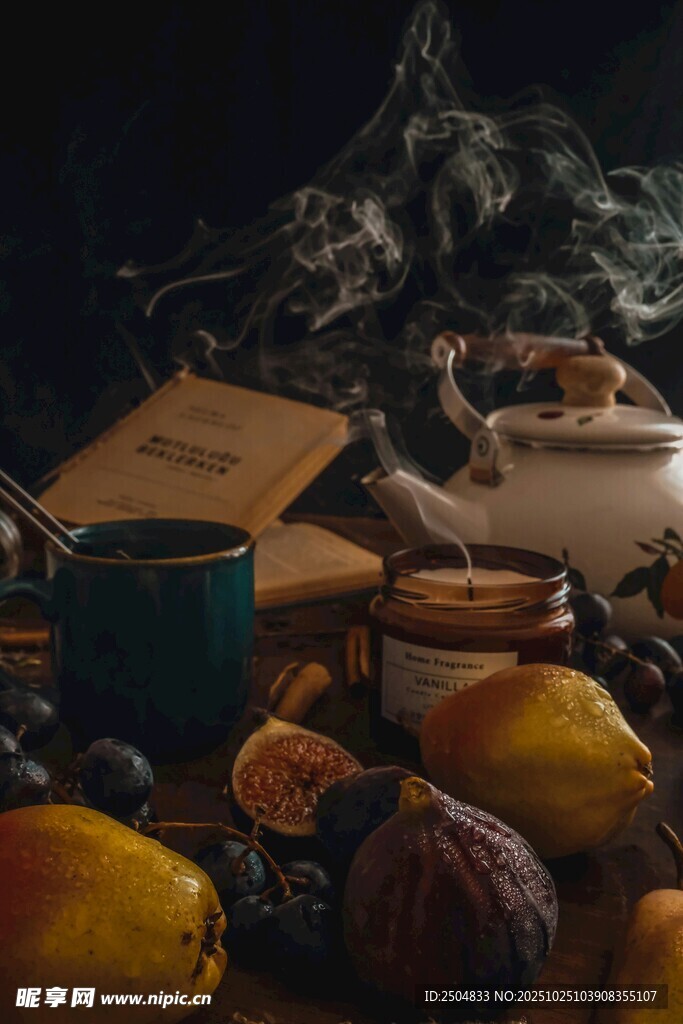 复古静物 水果与古朴物件