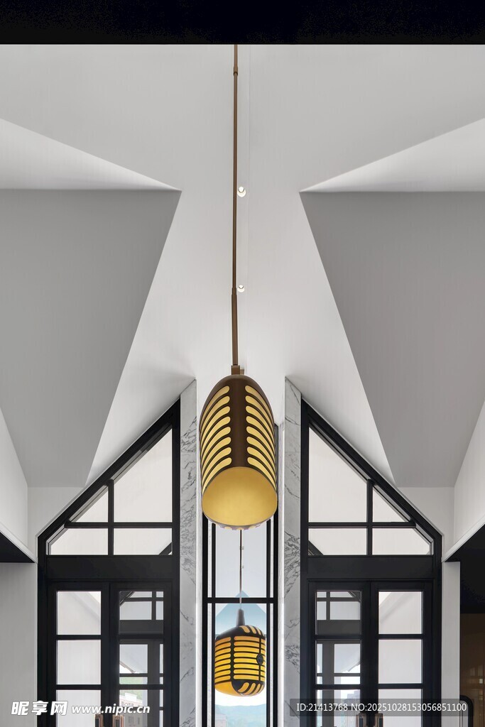 现代简约风格室内吊灯设计