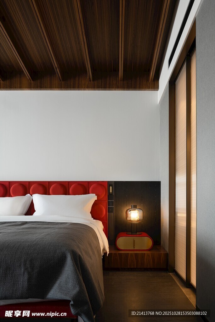 现代简约风卧室温馨一角