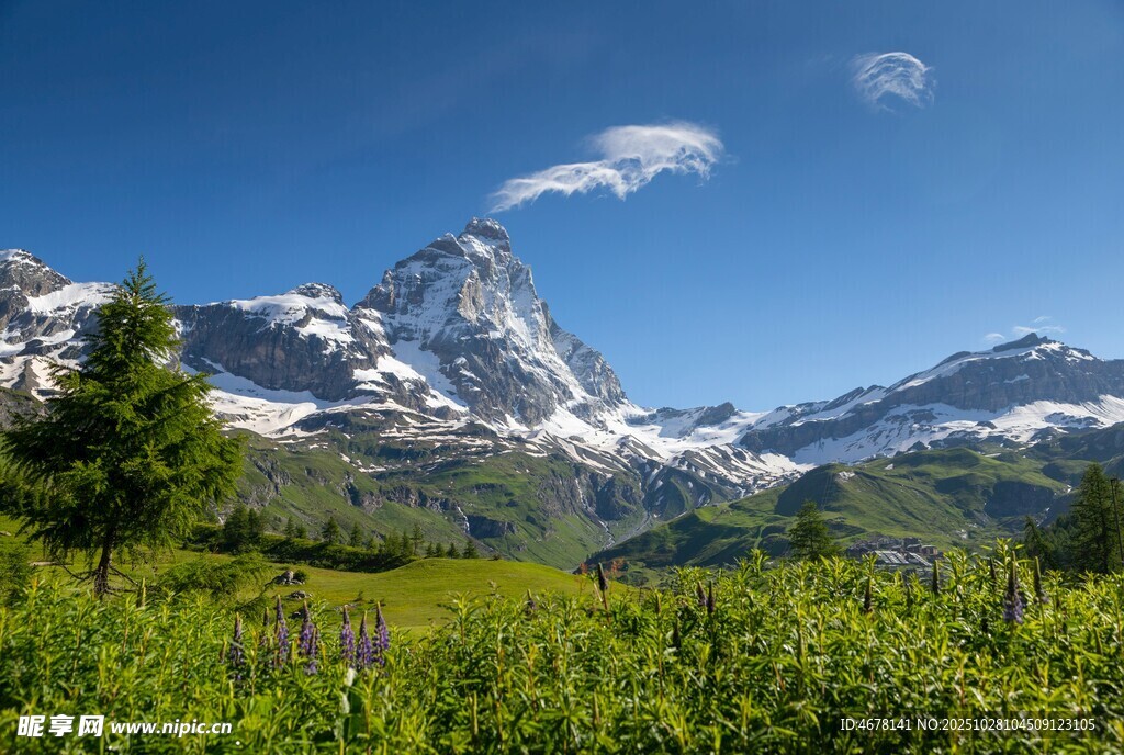 阿尔卑斯山美丽自然风光