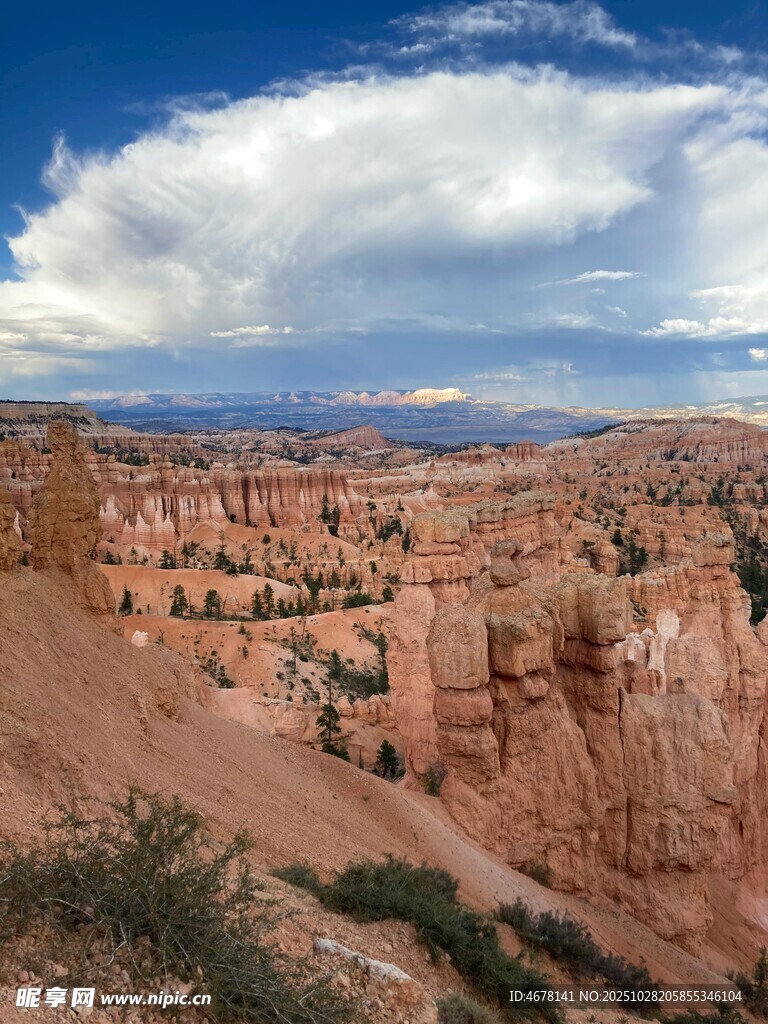 布莱斯峡谷壮丽自然景观