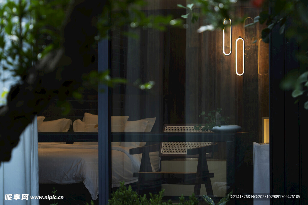 现代户外休闲空间夜景