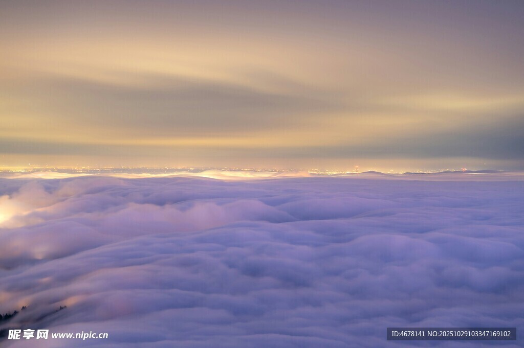 云海之上的梦幻天空
