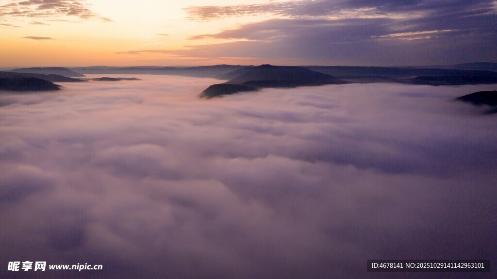 云海之上的壮丽日出景观