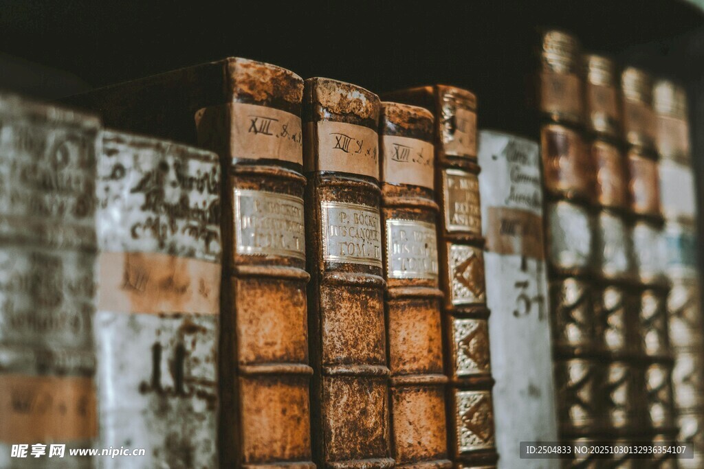 复古斑驳的旧金属模具