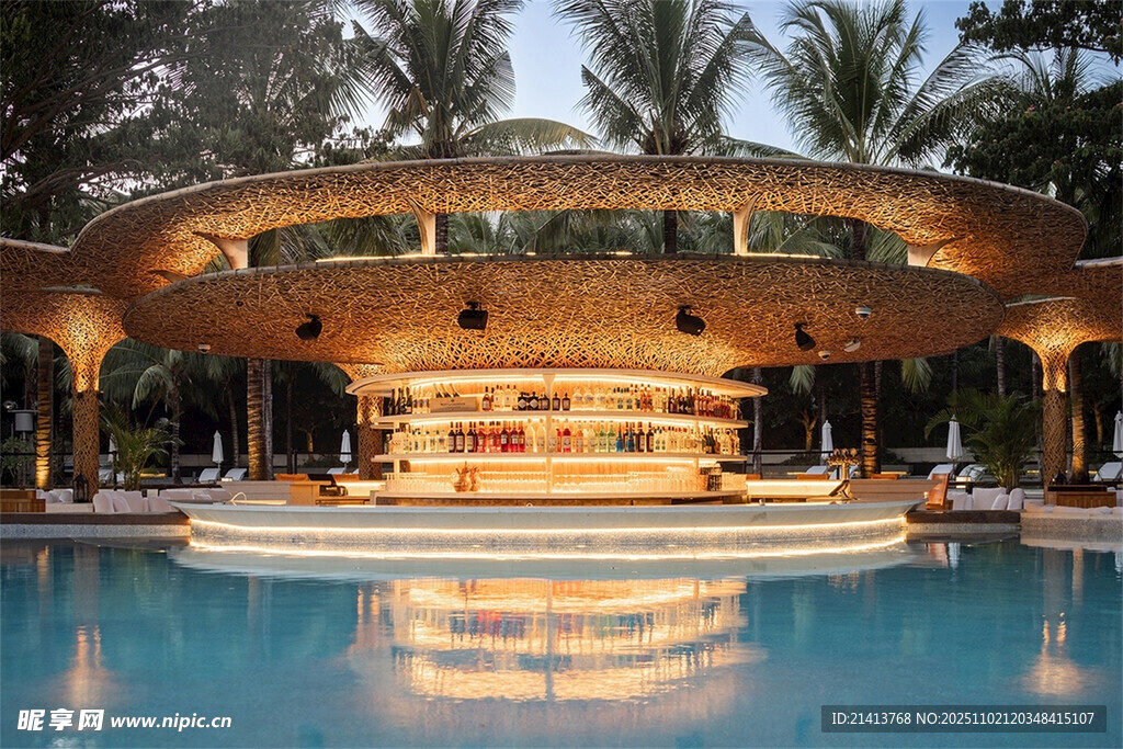 热带风情泳池边的休闲建筑