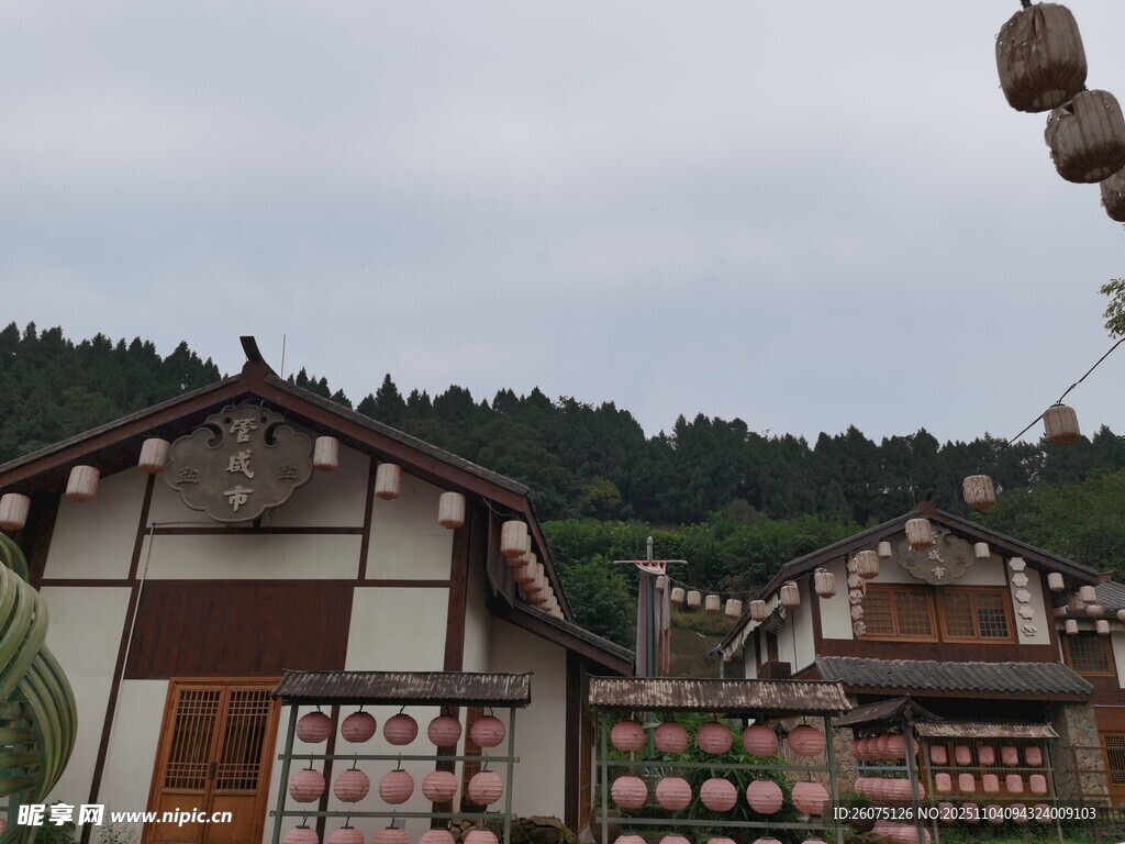 古雅民居尽显乡村风情