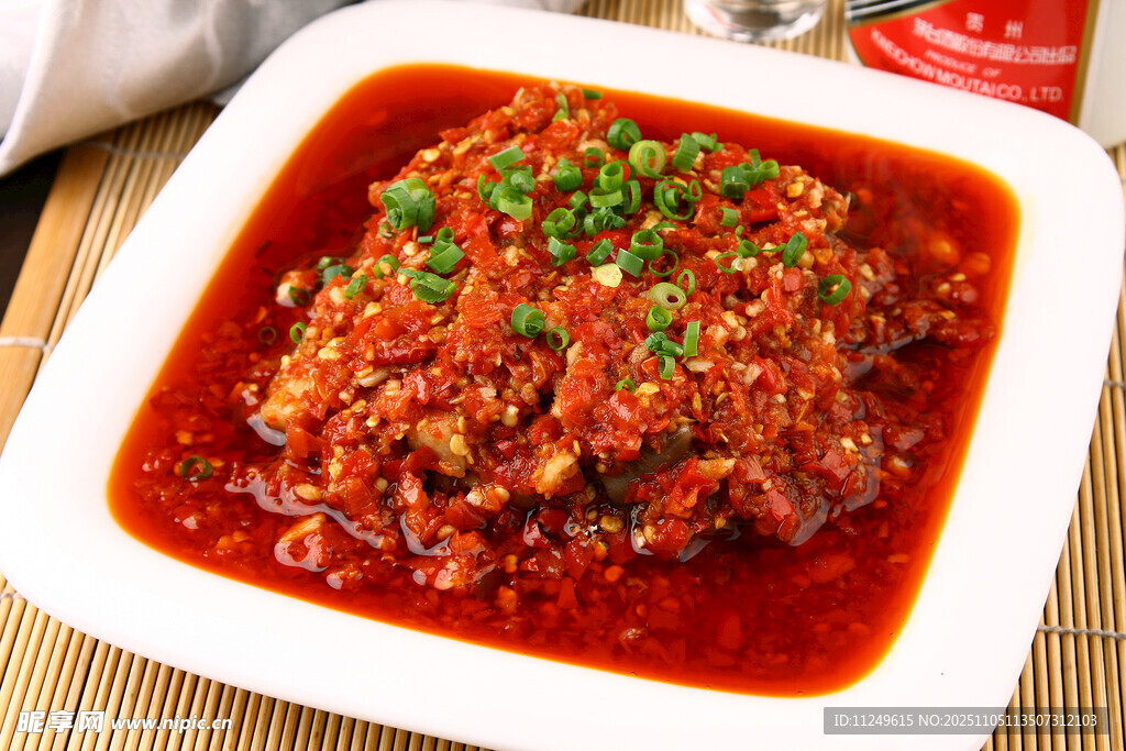 农家剁椒手撕茄