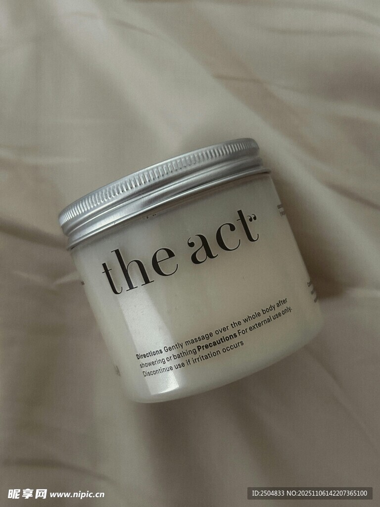 the act 牌罐装产品展示