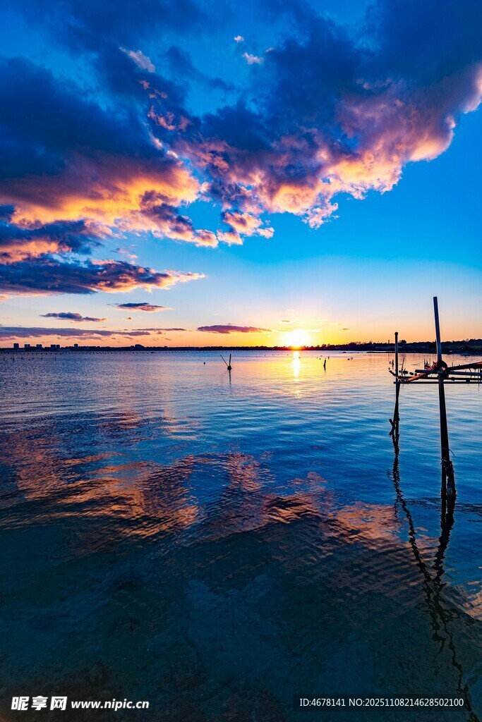 海边绚丽日落美景