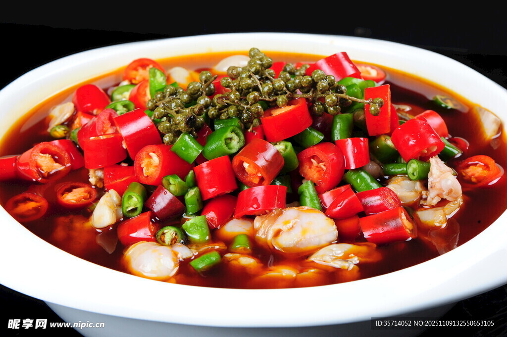 麻辣鲜香的水煮牛蛙