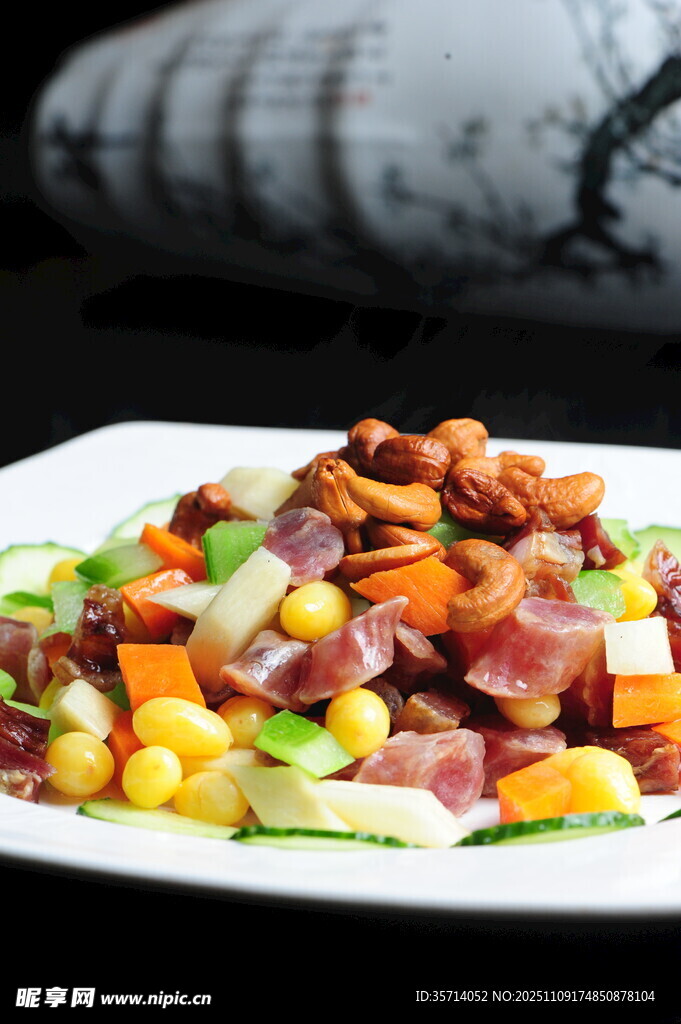 缤纷多彩的美味蔬菜拼盘