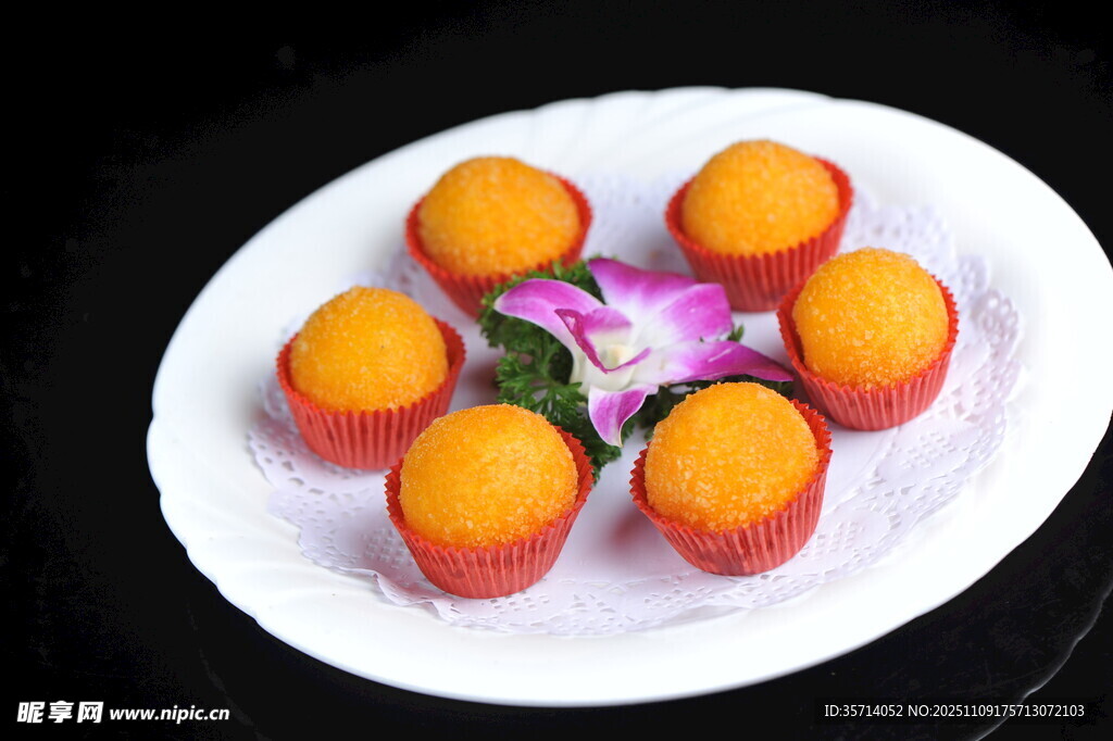 精致南瓜糕摆盘