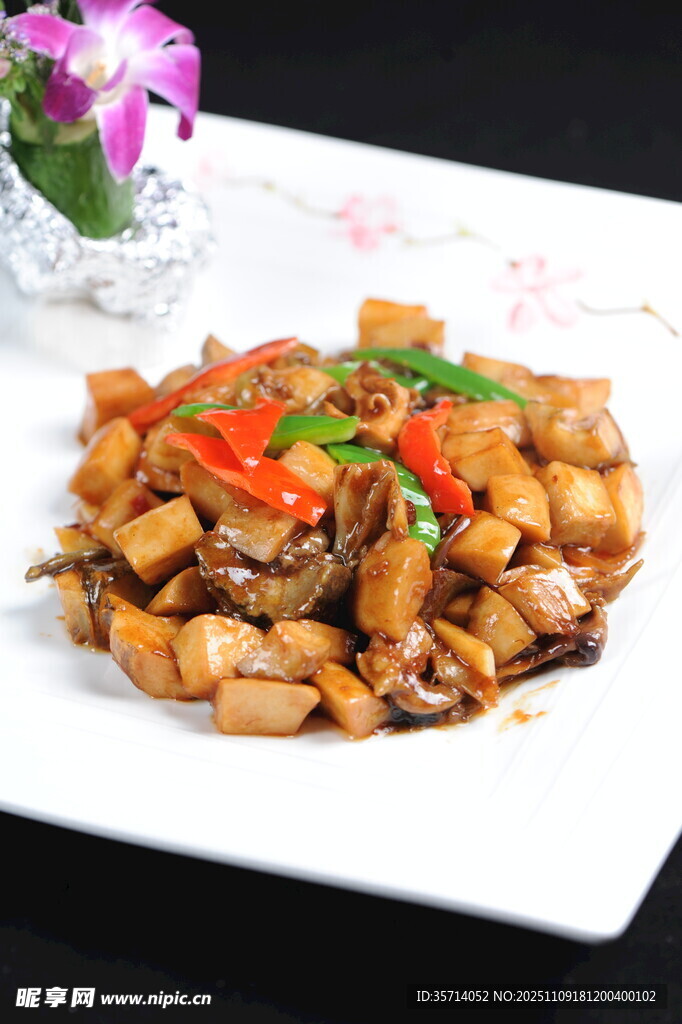 美味香菇炒鸡肉