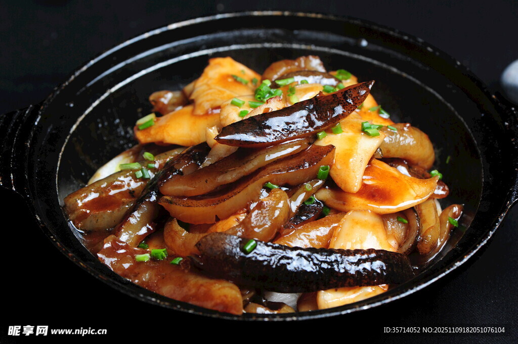 美味砂锅海参煲