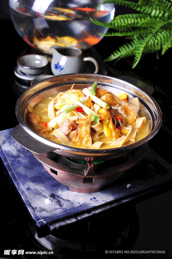 美味海鲜锅诱人好滋味